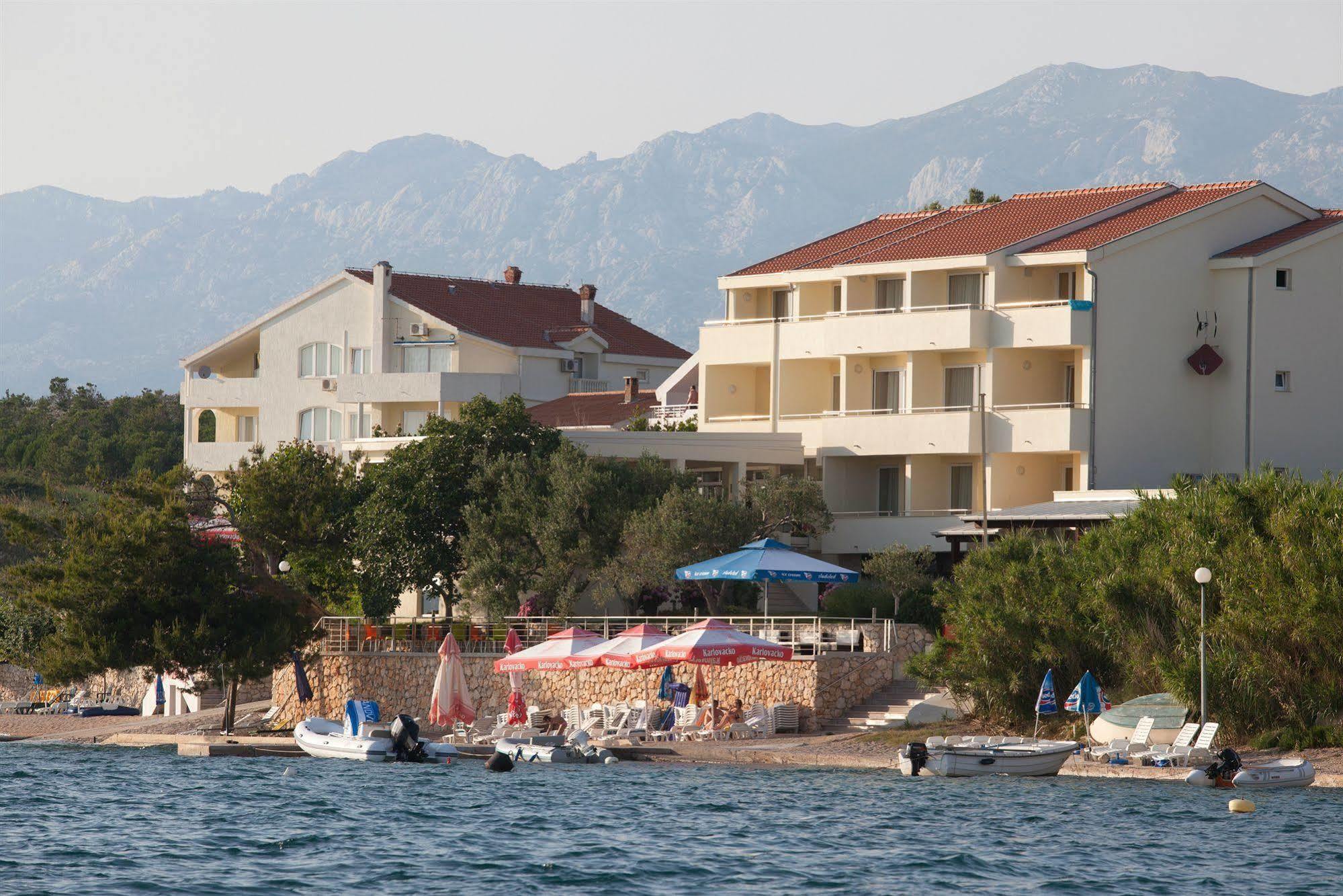 Hotel Vila 4M Ражанац Экстерьер фото